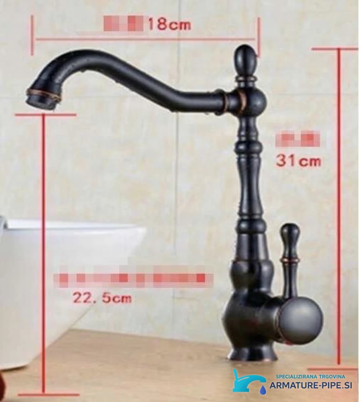 Rozměry černé retro baterie CKB2255: dosah 18 cm a výška 31 cm