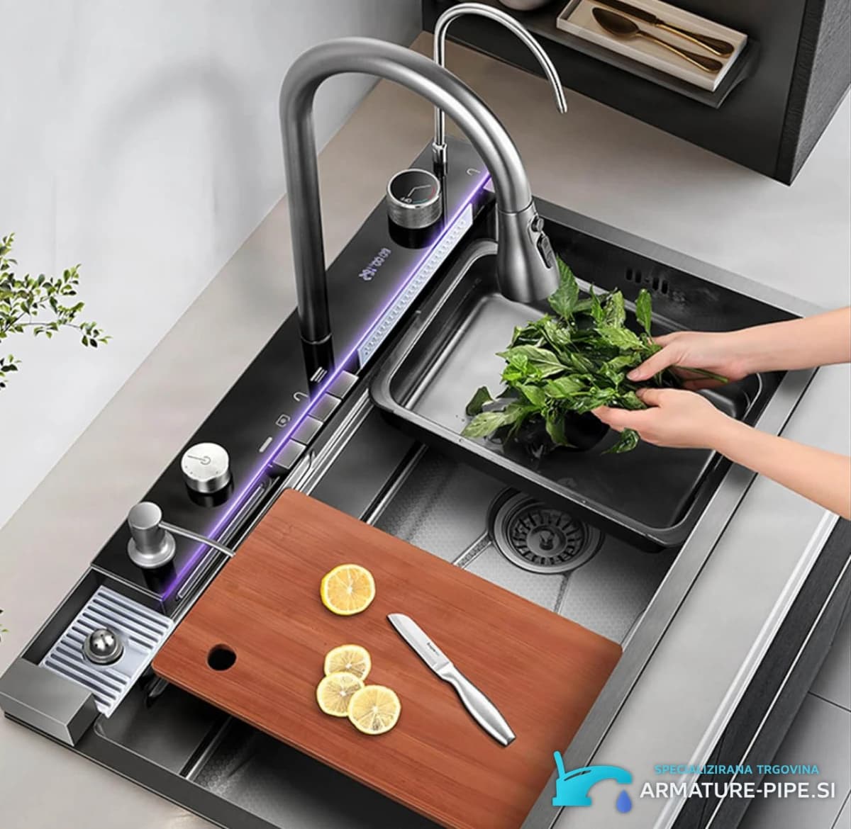 Luxuriöse Küchenspüle ELITE EDITION KS2199 in mattem Graphitschwarz