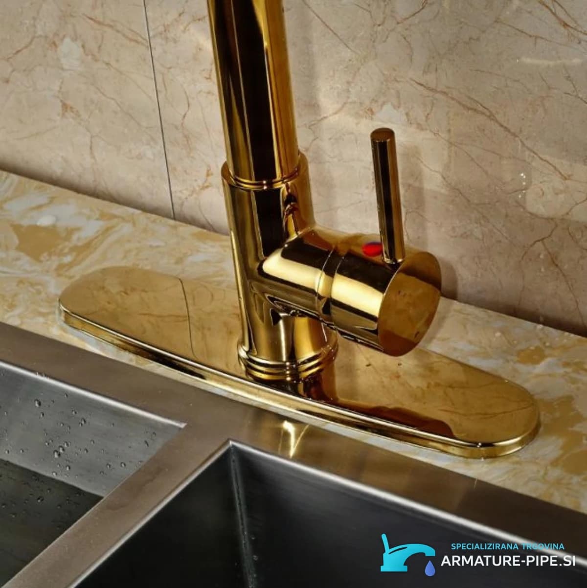 Detail ovládací páky výsuvné kuchyňské baterie KZI3795