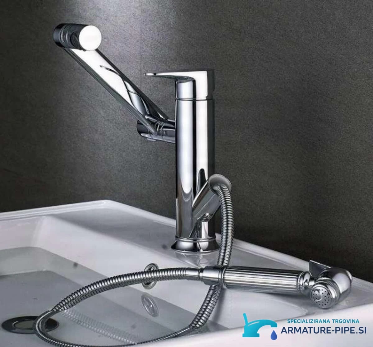 Otočná kuchyňská baterie EYN BIO1546 v chromu